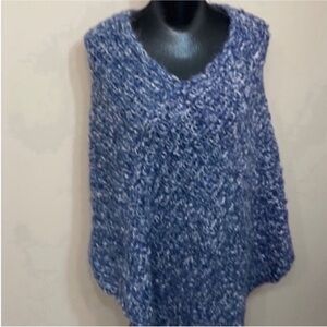 New Women's Ocean Blue Hand Knit Chunky Poncho XL